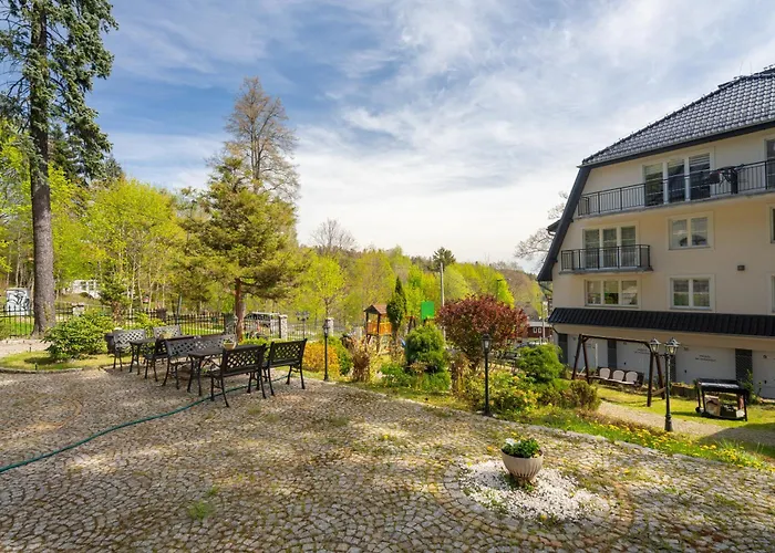 Słoneczna Róża Pokoje Ze ŚniadaniamiPensjonat